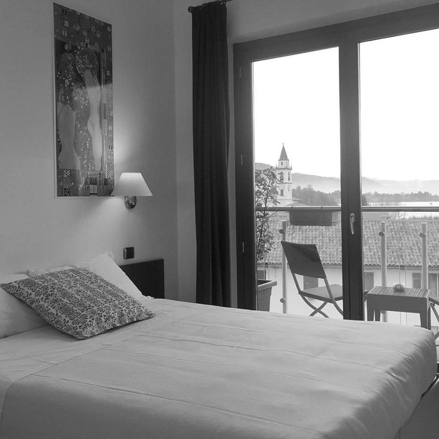 Hotel La Locanda Cadrezzate Buitenkant foto